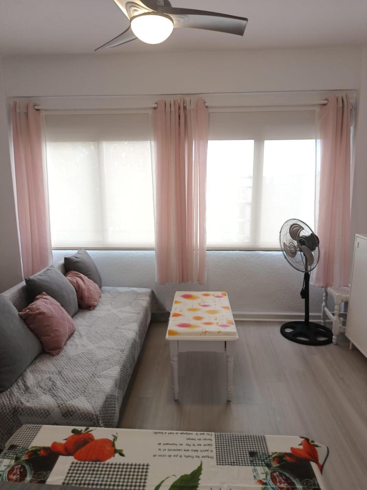 Marbella Center Studio Apartment Екстериор снимка